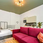 Apartmán Nuju - 6-apartments - 26 Gaeste - Garten *