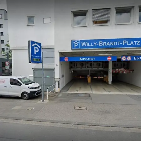 Luxurioeses Penthouse Mit Dachterrasse & Massagesessel Em-apartments Deutschland Bielefeld