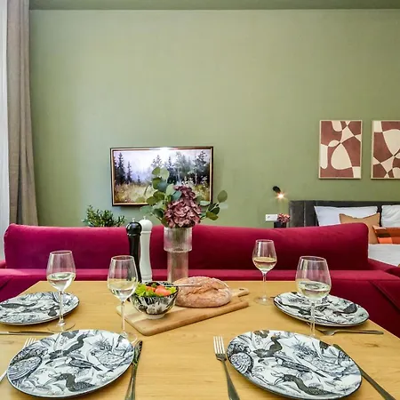 Stylisches Altbau-loft Nahe Hbf Mit Outdoor-oase Apartment *