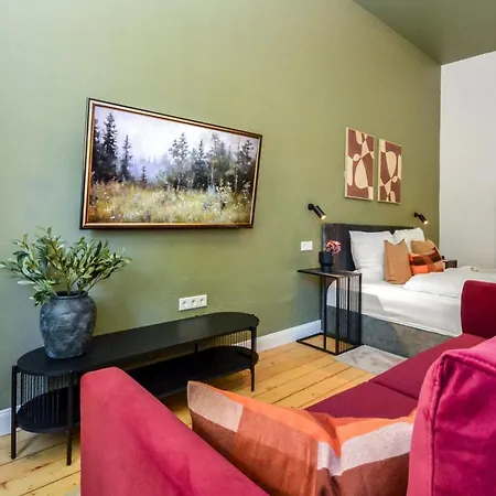 Appartement Stylisches Altbau-loft Nahe Hbf Mit Outdoor-oase *