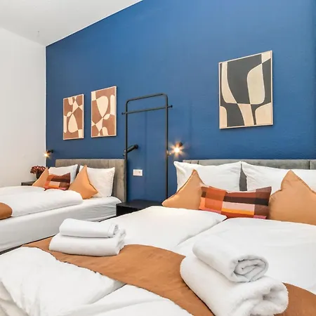 Stylisches Altbau-loft Nahe Hbf Mit Outdoor-oase