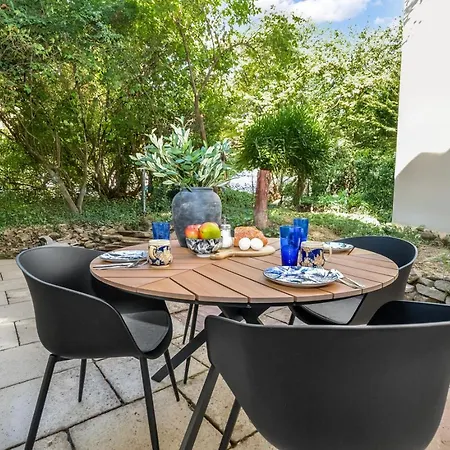 Stylisches Altbau-loft Nahe Hbf Mit Outdoor-oase * Bielefeld