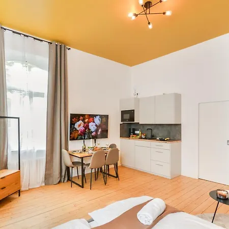 Appartement Stylisches Altbau-loft Nahe Hbf Mit Outdoor-oase