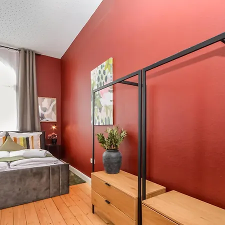 Stylisches Altbau-loft Nahe Hbf Mit Outdoor-oase Bielefeld