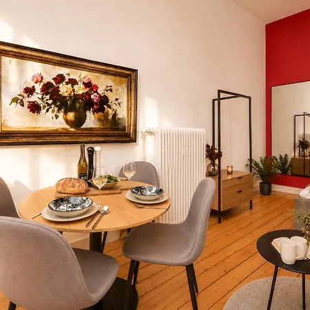 Nuju - 6-apartments - 26 Gaeste - Garten * 比勒费尔德