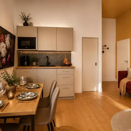 公寓 Nuju - 6-apartments - 26 Gaeste - Garten