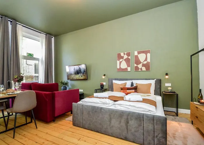 Stylisches Altbau-loft Nahe Hbf Mit Outdoor-oase - Nuju Appartement Bielefeld