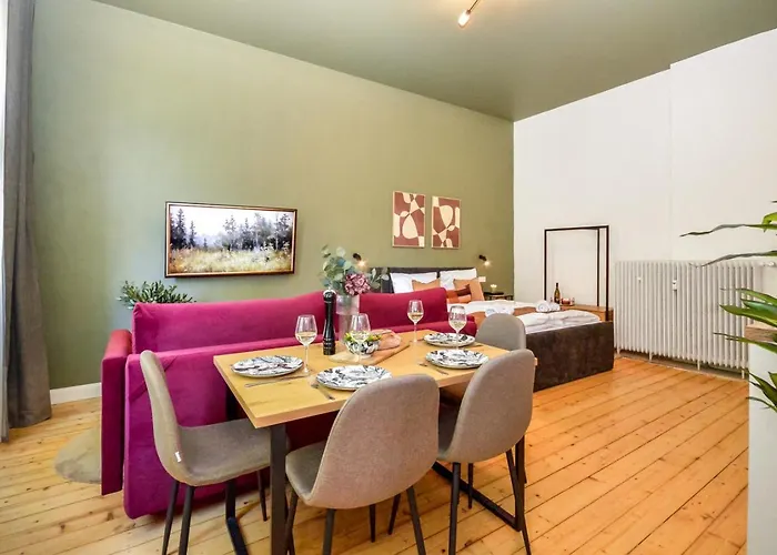 Appartement Stylisches Altbau-loft Nahe Hbf Mit Outdoor-oase - Nuju