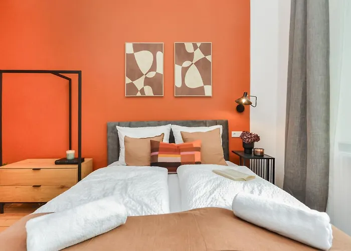 Stylisches Altbau-loft Nahe Hbf Mit Outdoor-oase - Nuju * Bielefeld