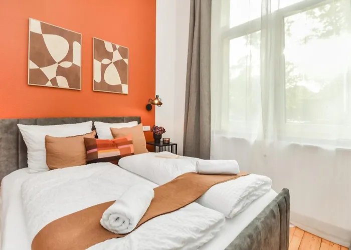 Appartement Stylisches Altbau-loft Nahe Hbf Mit Outdoor-oase - Nuju