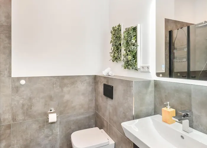 Stylisches Altbau-loft Nahe Hbf Mit Outdoor-oase * Bielefeld