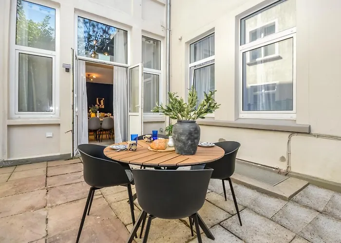 Stylisches Altbau-loft Nahe Hbf Mit Outdoor-oase - Nuju Appartement *