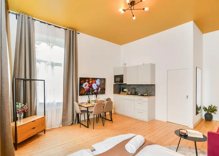 Appartement Stylisches Altbau-loft Nahe Hbf Mit Outdoor-oase - Nuju